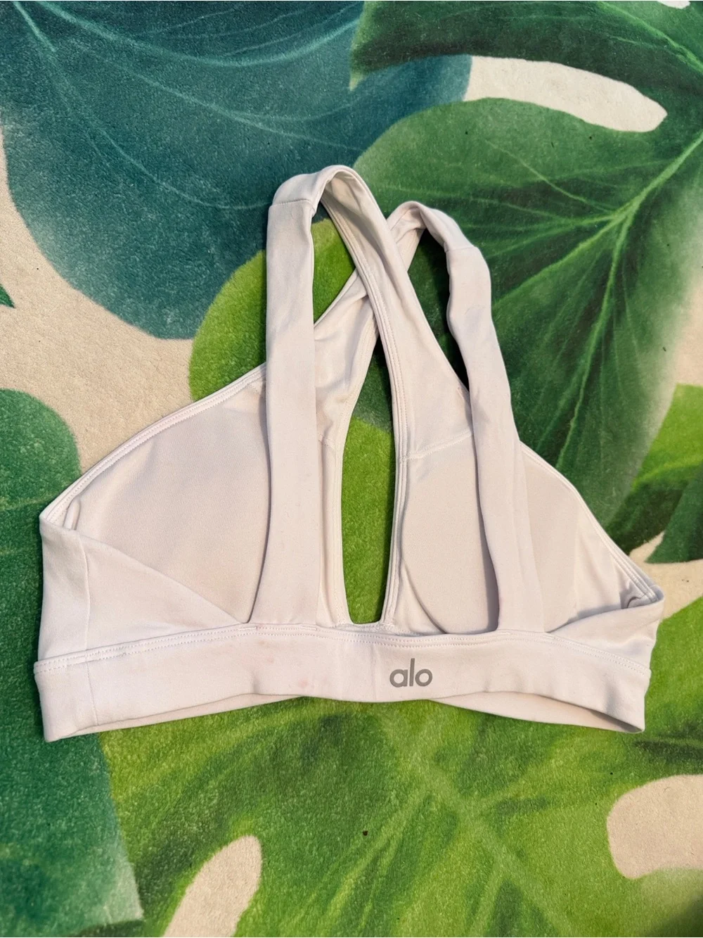 White Alo Yoga Airbrush High-Waist Leggings & Crisscross Sports Bra Set
